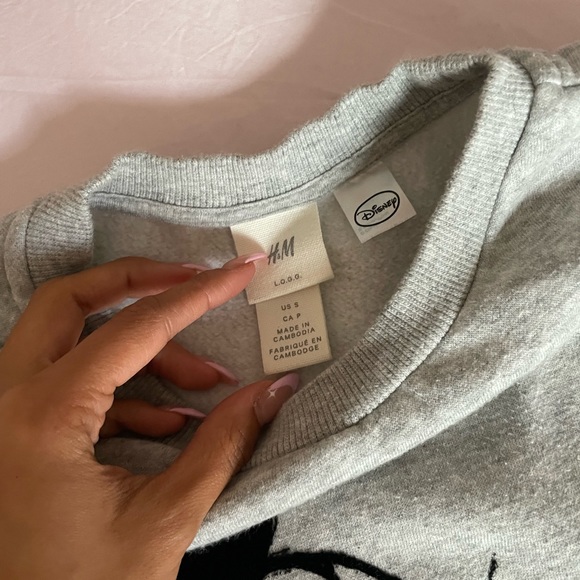H&M disney mickey mouse sweatshirt - Picture 3 of 3